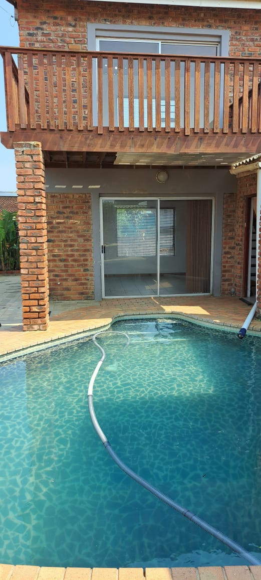 4 Bedroom Property for Sale in Seavale Eastern Cape